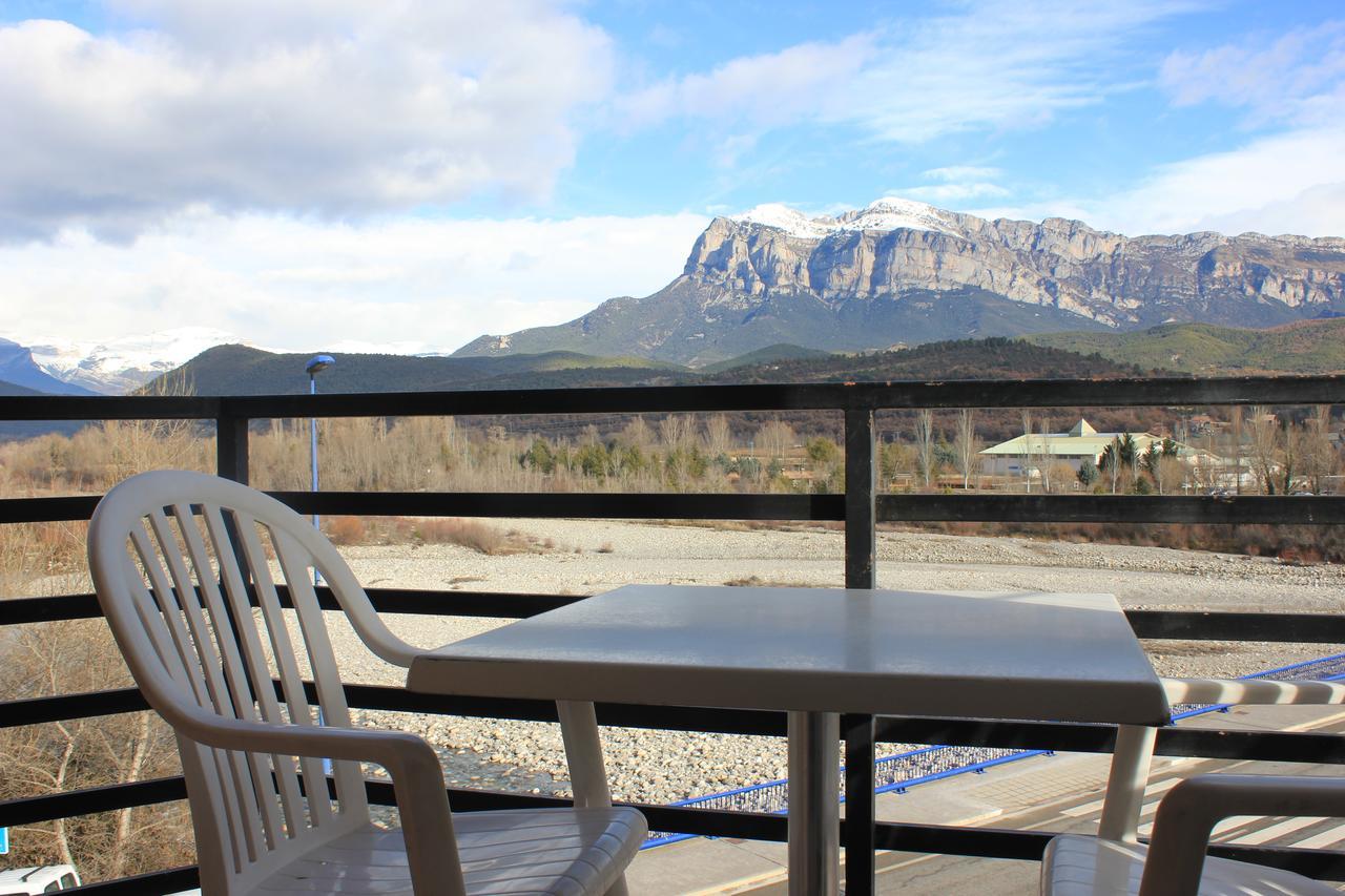 Apartamento Ainsa Pirineo المظهر الخارجي الصورة